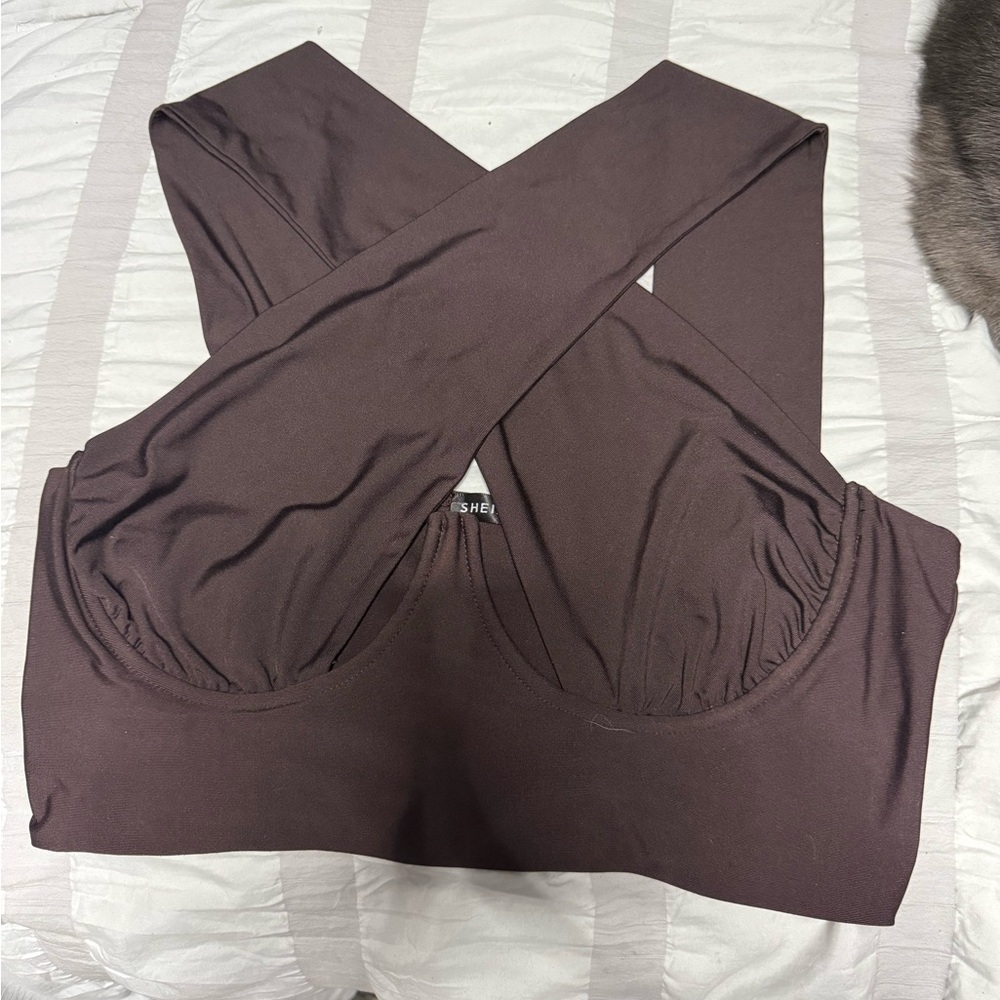 SHEIN Chocolate Brown Sports Top